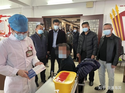 遂溪县慢性病防治站等多部门为精神障碍患者免费应用长效针首剂治疗